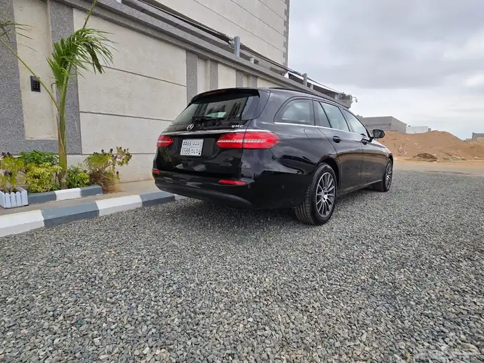 مرسيدس بنز استيشن خليجي وارد القرقاش 69