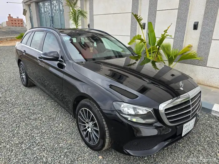 مرسيدس بنز استيشن خليجي وارد القرقاش 77