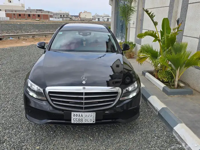 مرسيدس بنز استيشن خليجي وارد القرقاش 81