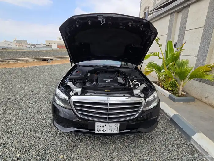 مرسيدس بنز استيشن خليجي وارد القرقاش 92