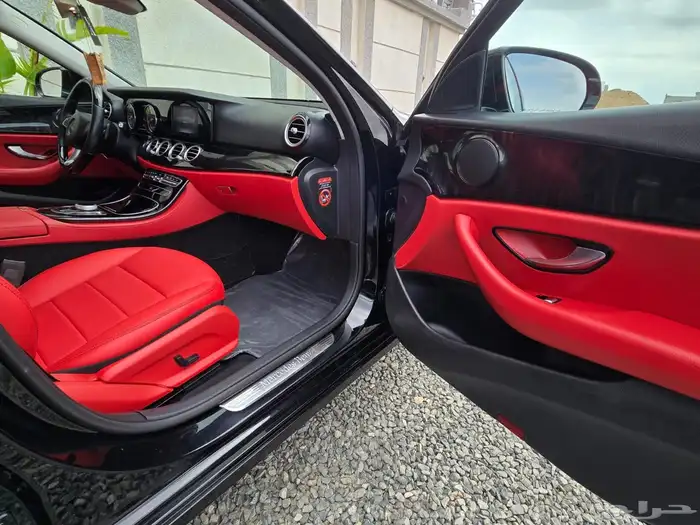 مرسيدس بنز استيشن خليجي وارد القرقاش 63