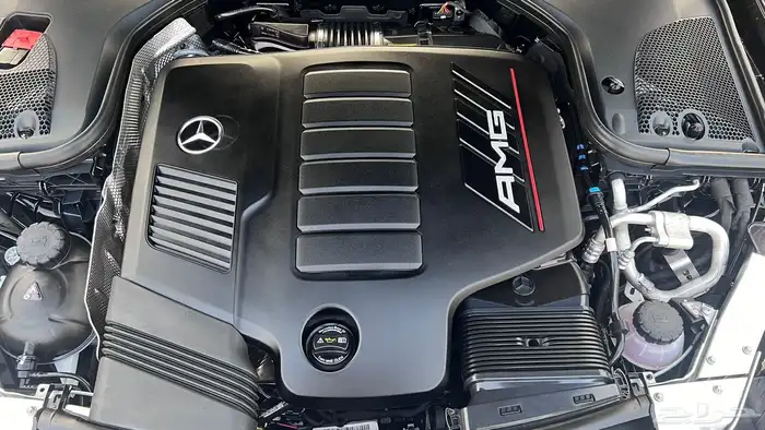 مرسيدس E53AMG موديل 2022 عداد 14 000 كم 18