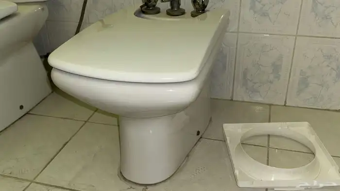 اداوت صحيه مغاسل وكراسي 0