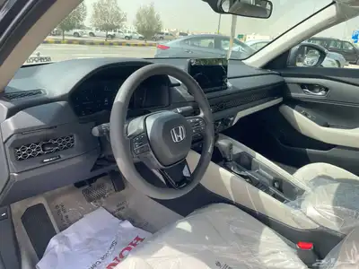 للبيع هوندا اكورد 2025 سعودي جديد 17