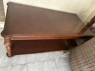 طاولات  طاولة إيكيا  طاولة زجاج 2