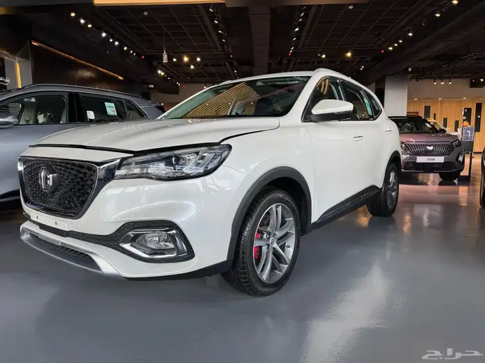 MG HS LUXURY 2023 أقوى عرض وأقل سعر 2