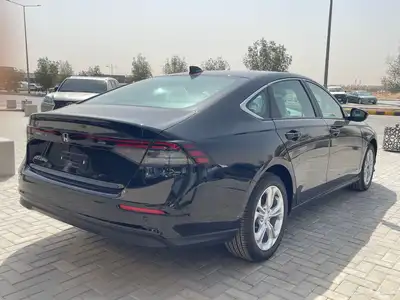 للبيع هوندا اكورد 2025 سعودي جديد 5