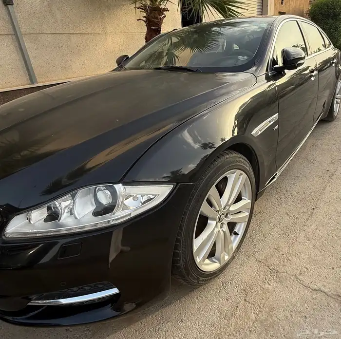 للبيع جاكوار xj بلوحة مميزة 666 1