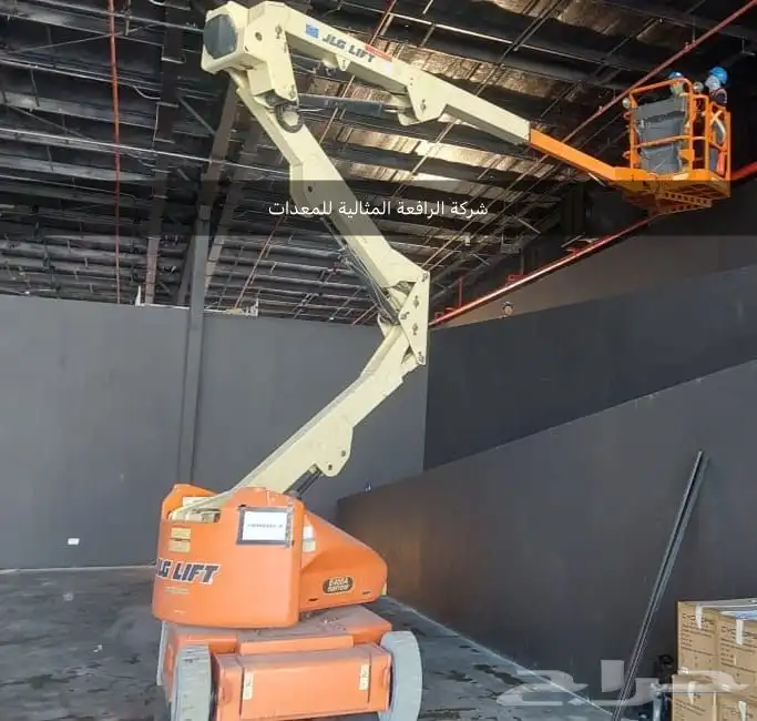 scissorlift and manlift for rent سيزر لفت ومان لفت 0