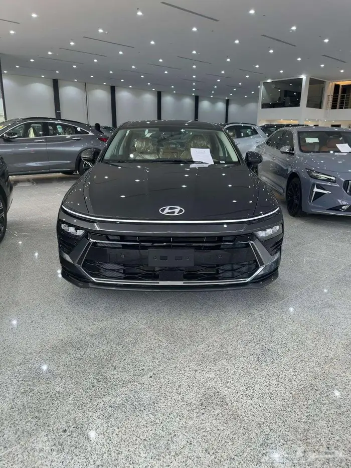 هيونداي سوناتا 2025 كمفورت وعلان صيانة مجانية 111550 ريال 3