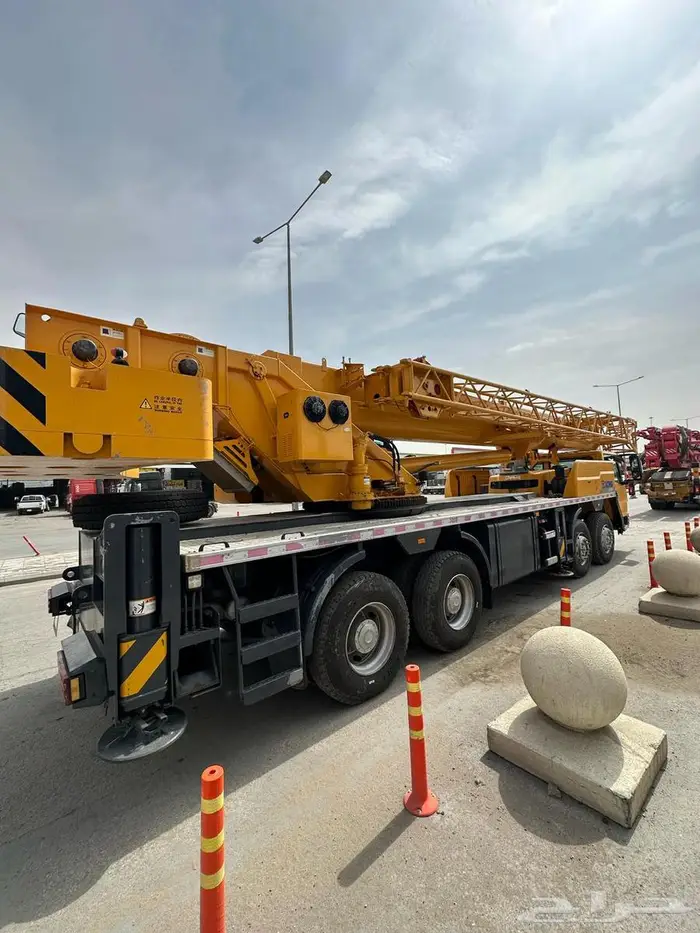 Xcmg 50 - 80 - 100 تأجير كرينات 0