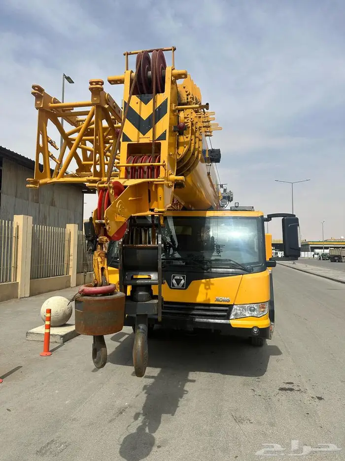 Xcmg 50 - 80 - 100 تأجير كرينات 1