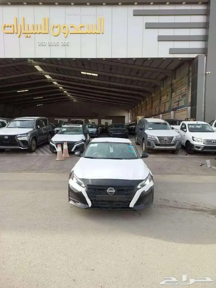 نيسان التيما 2.5 ستاندر 2025 0