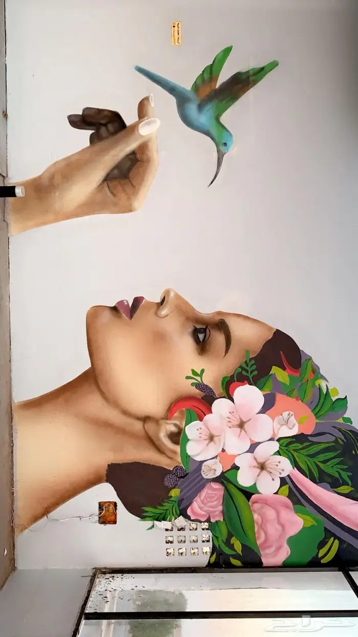 رسام جداريات بدقه عاليه 2