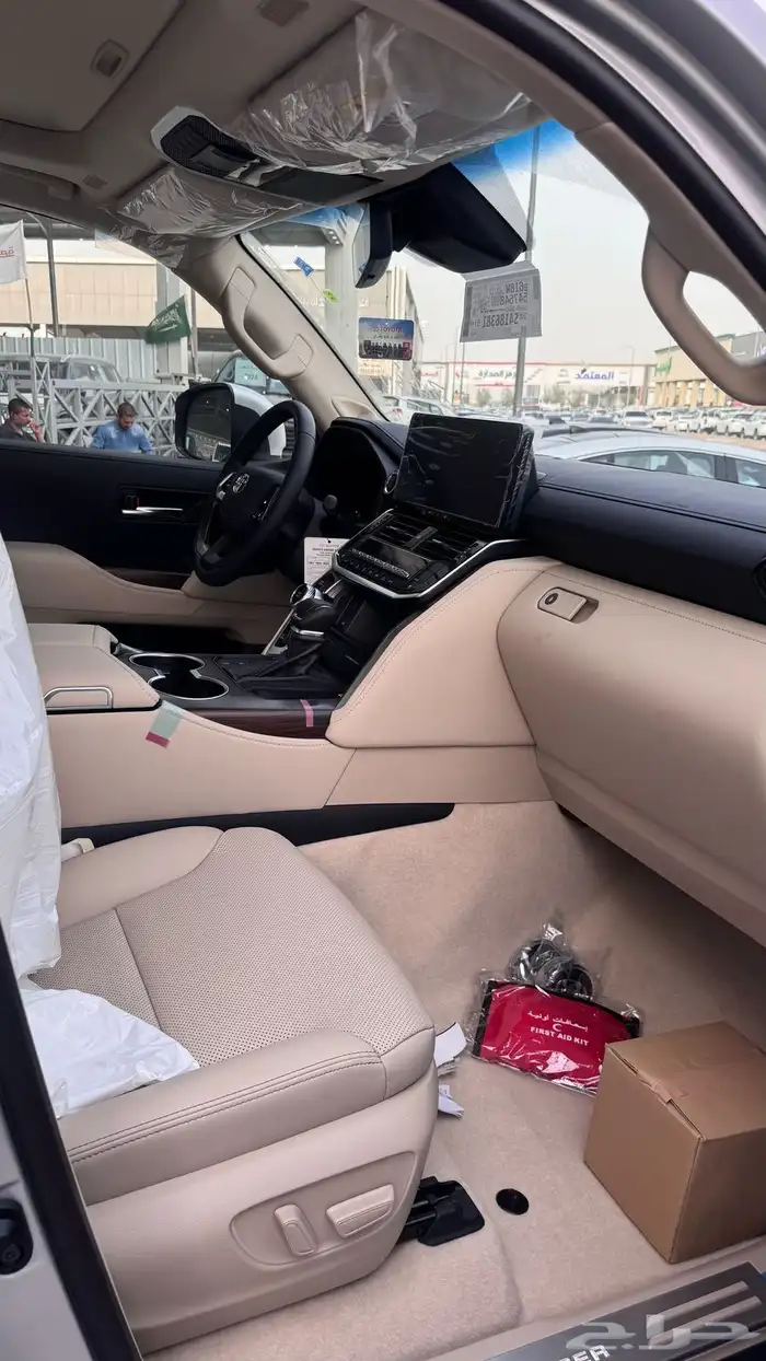 لاندكروزر - GXR-S - بنزين - سعودي - 2025 7