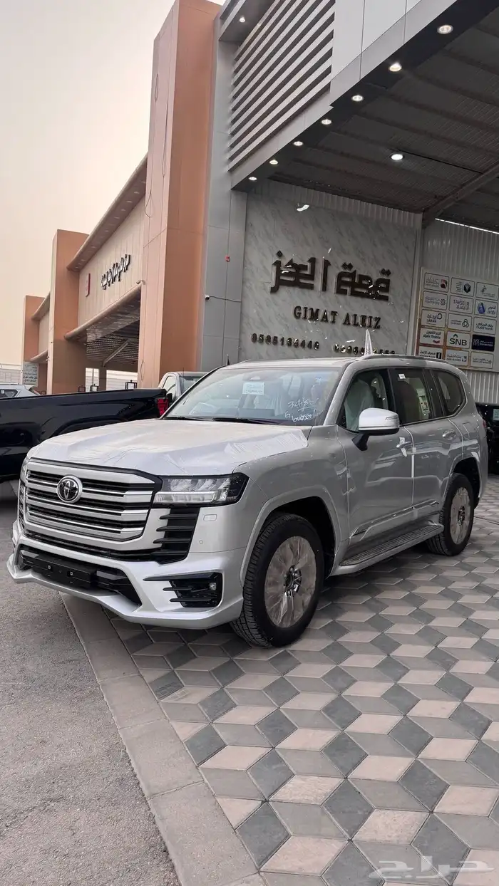 لاندكروزر - GXR-S - بنزين - سعودي - 2025 1