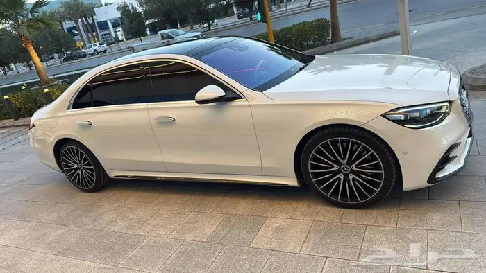 مرسيدس جوهرة 2024 S500 للايجار 1