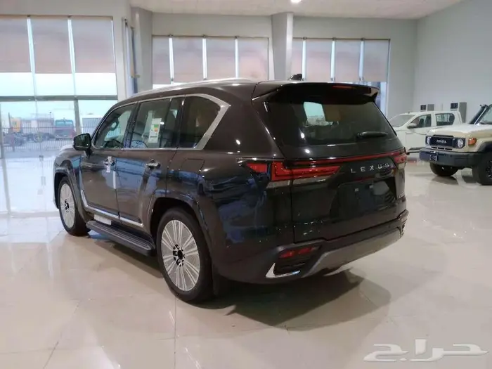 وارد اليحيى لكزس LX600 BB رادار جلد جملي 2025 اسود 6