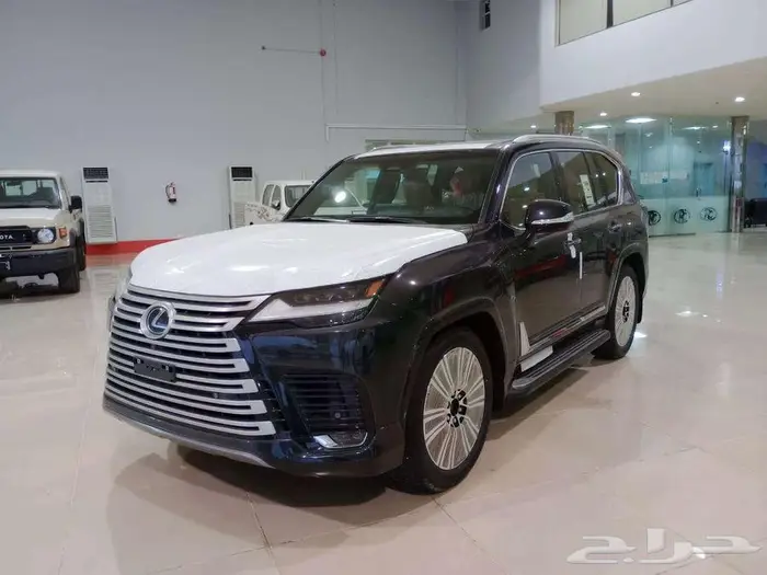 وارد اليحيى لكزس LX600 BB رادار جلد جملي 2025 اسود 2