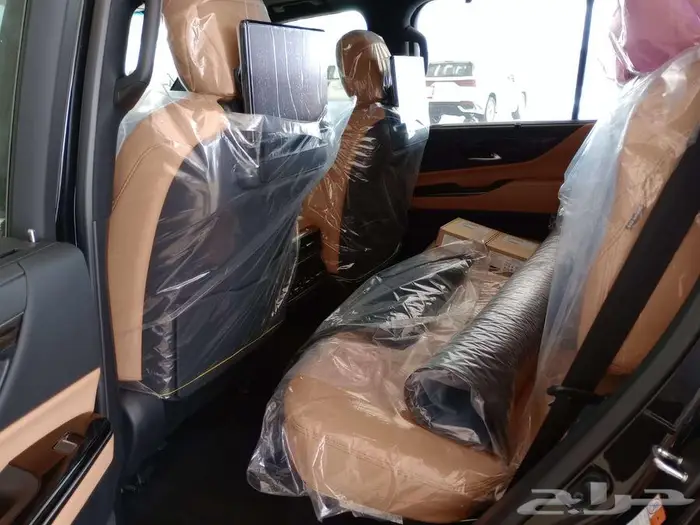 وارد اليحيى لكزس LX600 BB رادار جلد جملي 2025 اسود 14