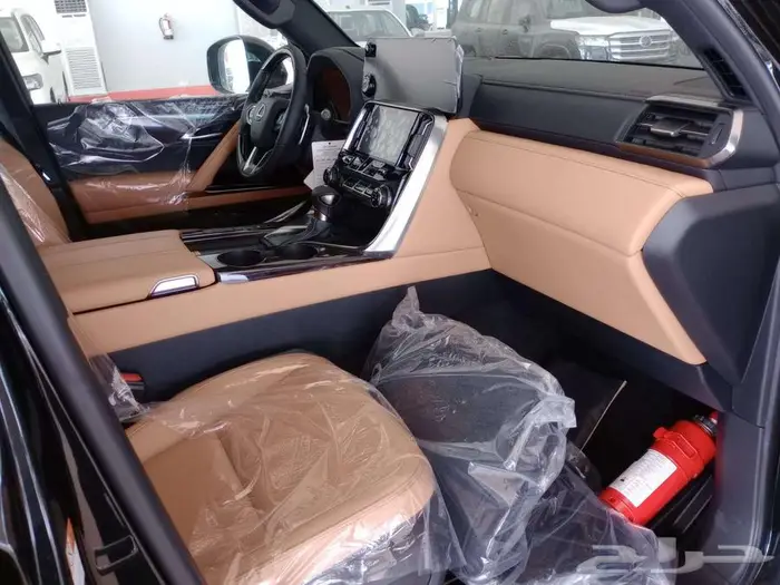 وارد اليحيى لكزس LX600 BB رادار جلد جملي 2025 اسود 16