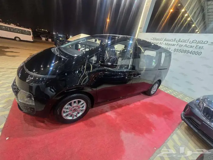 هيونداي ستاريا 11 راكب ديزل 2025 1