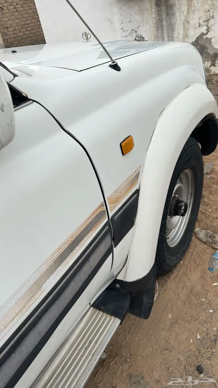 لاندكروزر 1