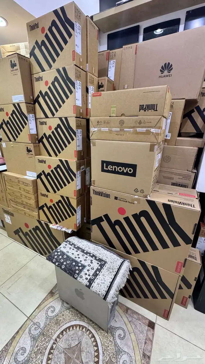 لابتوب T14 Lenovo ThinkPad i7 الجيل الحادي عشر 11 1