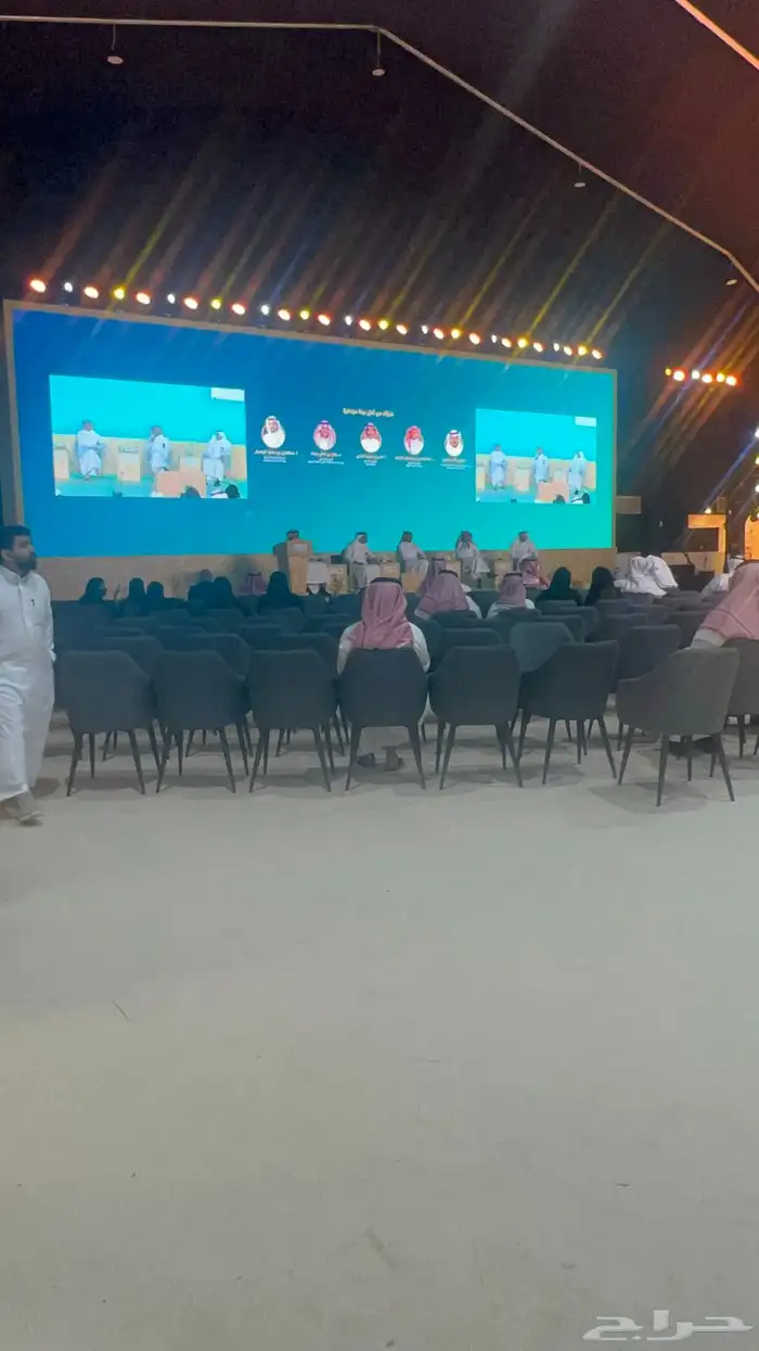 لتنظيم المعارض والمؤتمرات 2