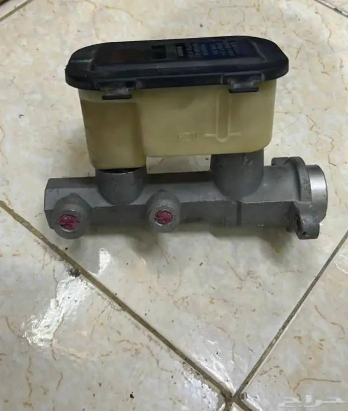 للبيع قطع جمس 87 وتحت 7