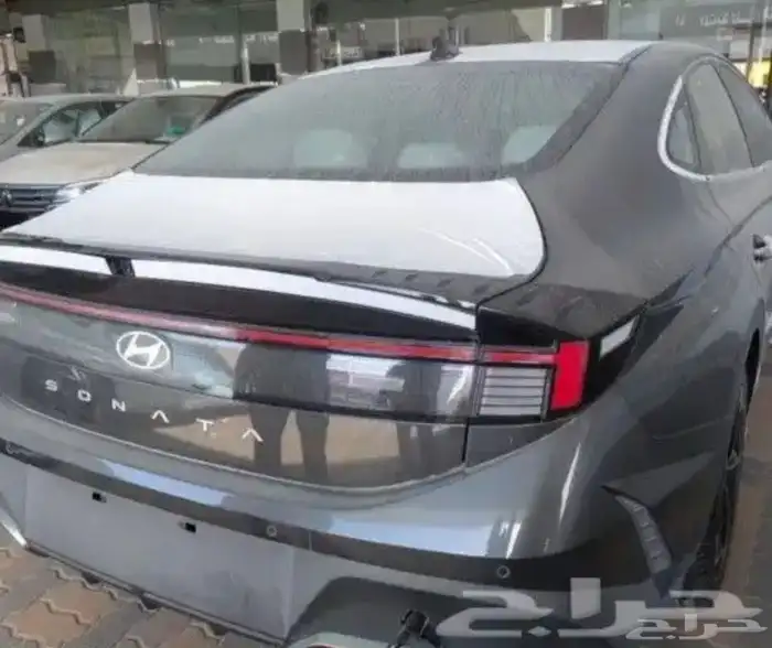 هيونداي سوناتا سمارت رمادى لامع 2025 5
