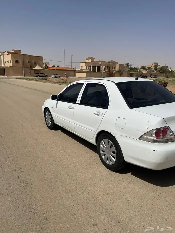 ميتسوبيشي لانسر 2011 للبيع 7