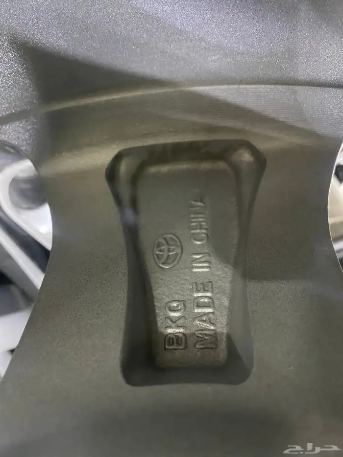 جنوط تويوتا رافور موديل 2020 مقاس 17 اصلي وكاله 3