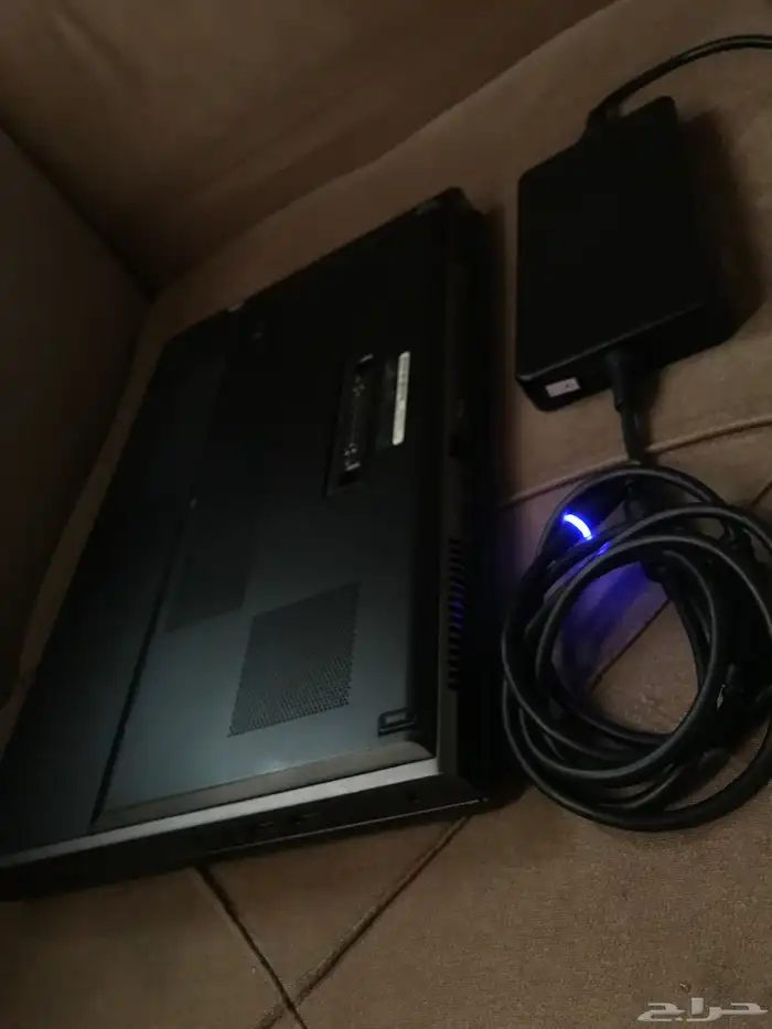لابتوب dell مواصفات عاليه وقويه 4