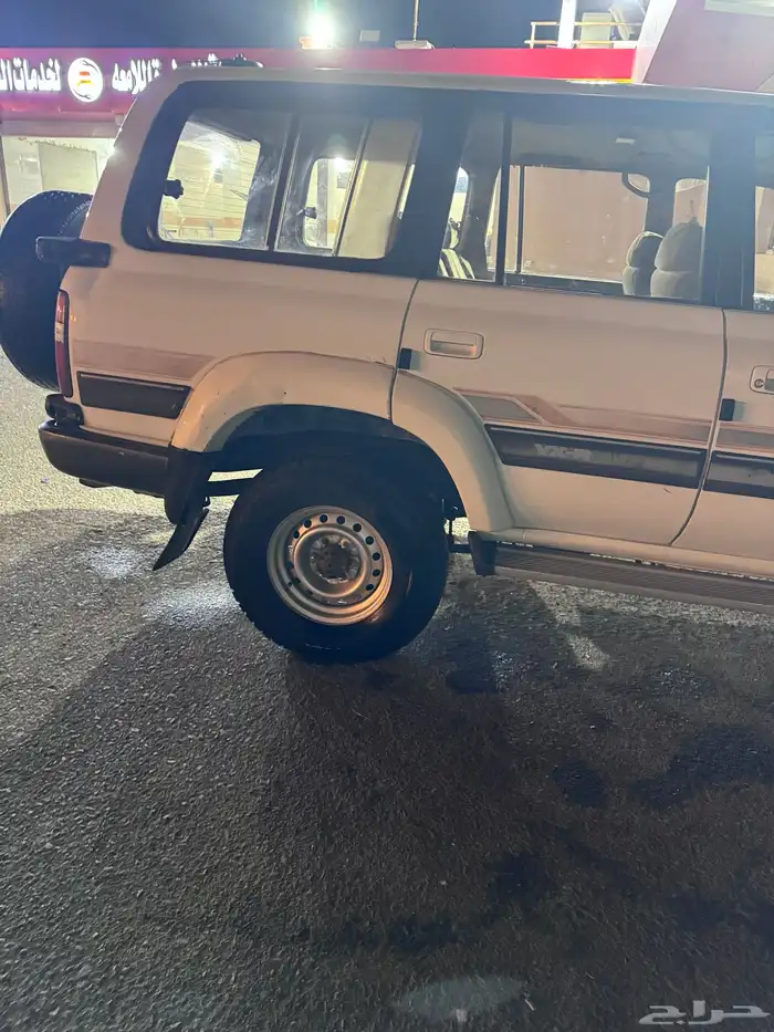 لاندكروزر 11