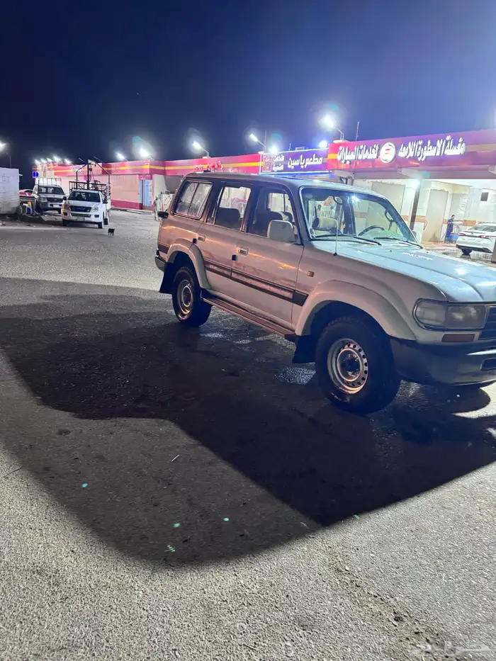 لاندكروزر 12