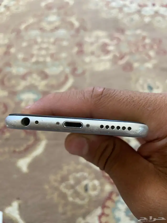 للبيع iPhone 6 جديد 3