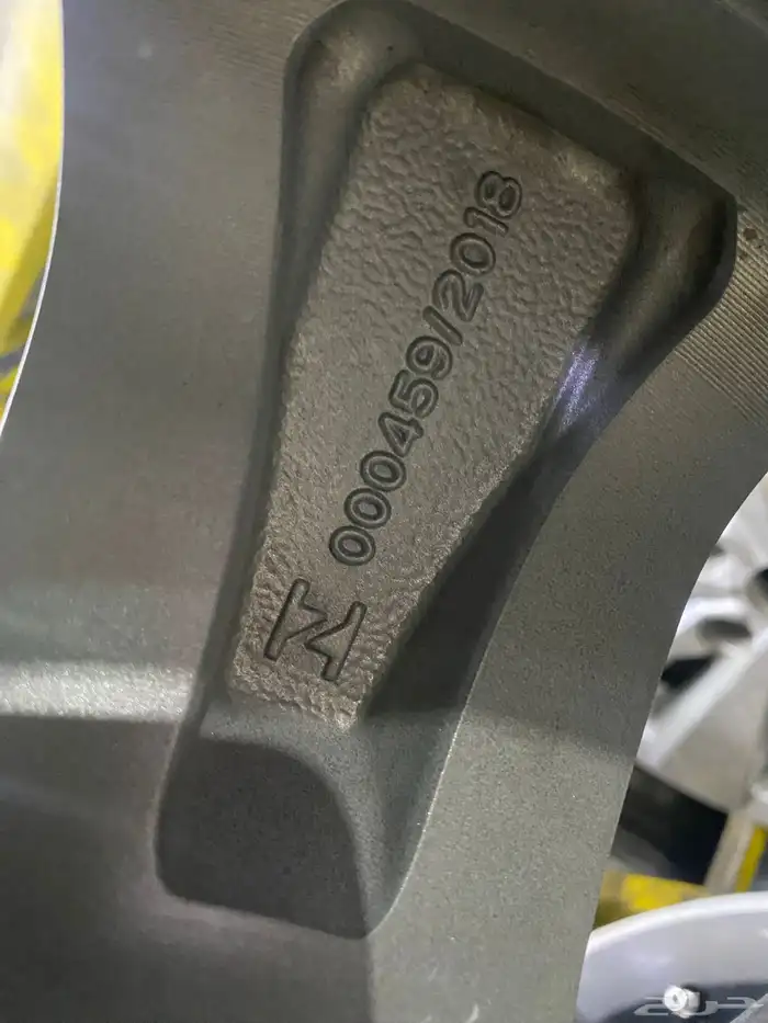 جنوط تويوتا رافور موديل 2020 مقاس 17 اصلي وكاله 5