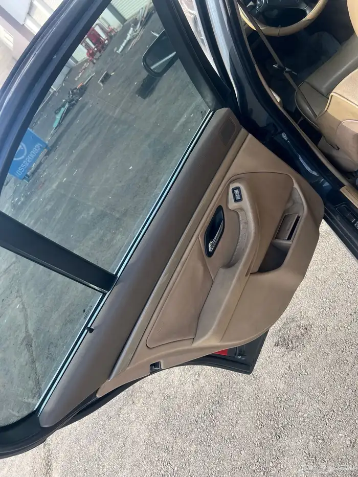 بى ام 520 2002 8
