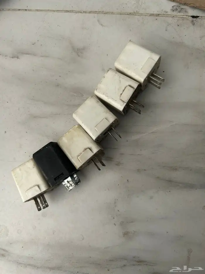 للبيع قطع جمس 87 وتحت 13