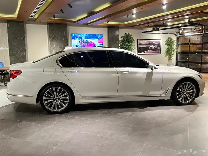 BMW 730LI model 2017 for sale 6