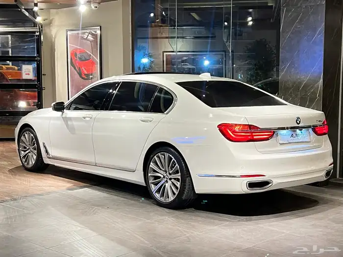 BMW 730LI model 2017 for sale 12