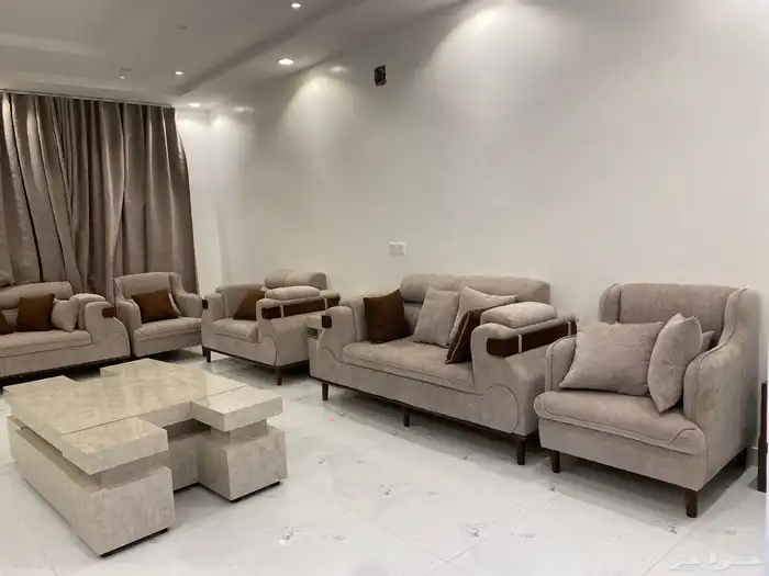 كنب جديد استخدم شهرين فقط 1