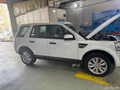 لاند روفر LR2 11