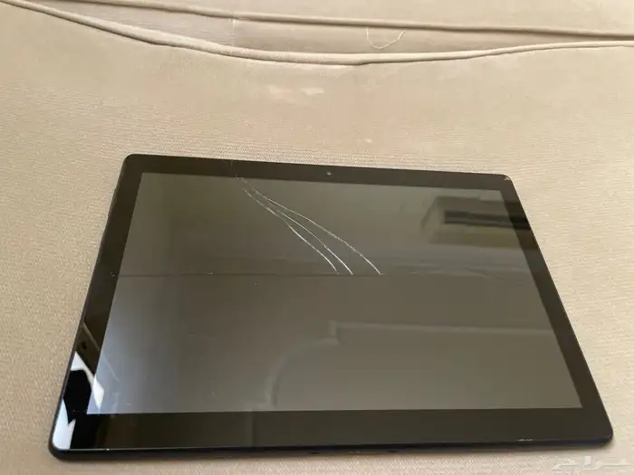 تاب لينوفو m10 فيه شطب بالشاشه 0