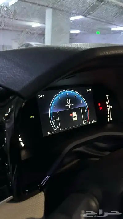 كامري 2025 LE عداد 200 KM فقط تم البيع 6