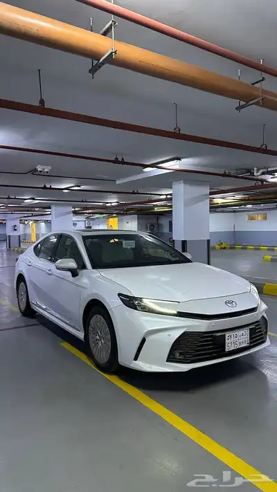 كامري 2025 LE عداد 200 KM فقط تم البيع 1