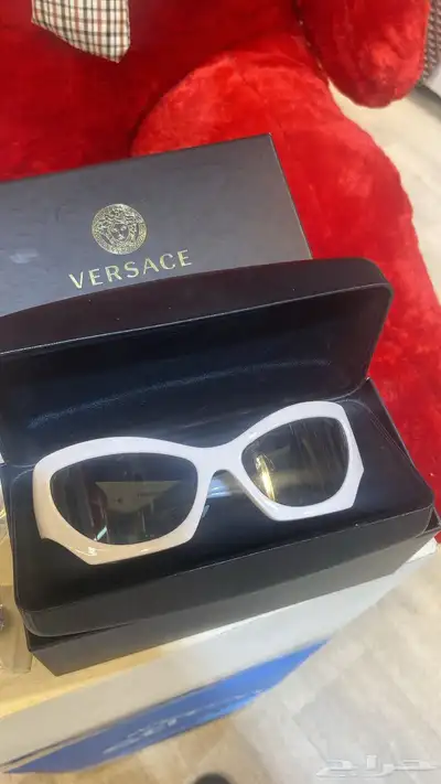 نظارة فيرزاتشي الأصلية ابيض  VERSACE ( الأصلية إصدار محدود) 4