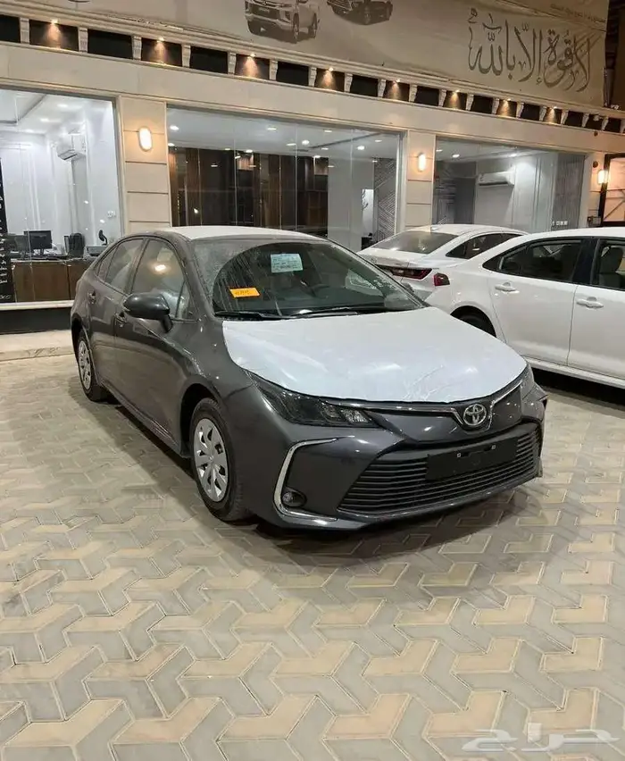 تويوتا كورولا XLI 2.0 طيس بنزين 2026 اصفار جميع الألوان 15