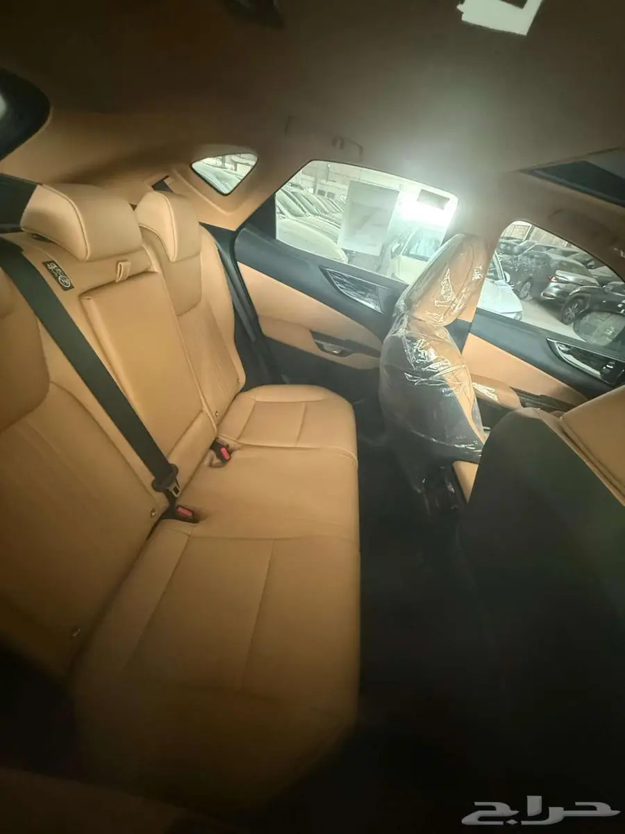 لكزس NX 350 2025 4